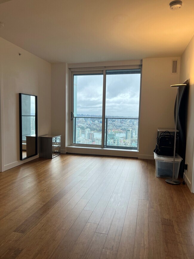 Photo du bâtiment - 777 Richards St