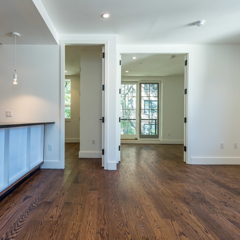 Foto principal - 161 Winthrop St