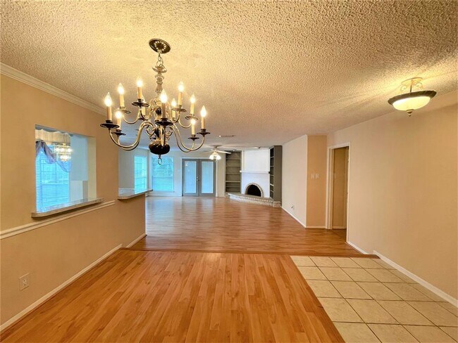 Foto del edificio - 16243 Brookford Dr