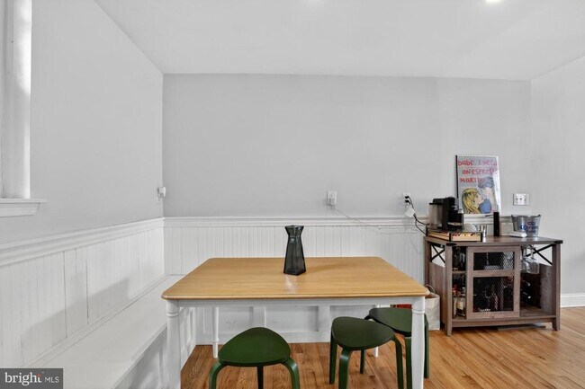 Foto del edificio - 874 N 4th St