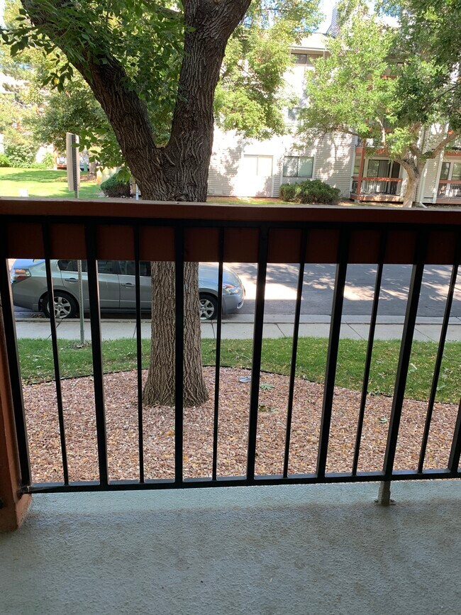 Building Photo - 2725 W 86th Ave