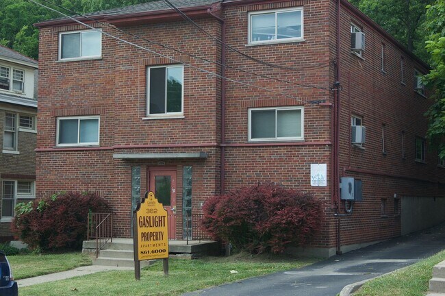 Building Photo - 362 Probasco St