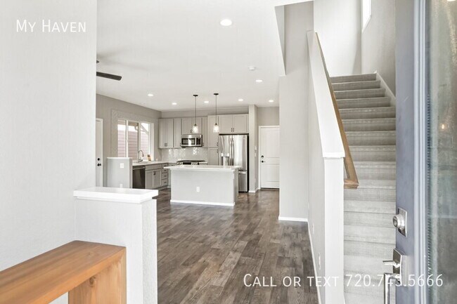 Foto del edificio - 1677 W 66th Ave