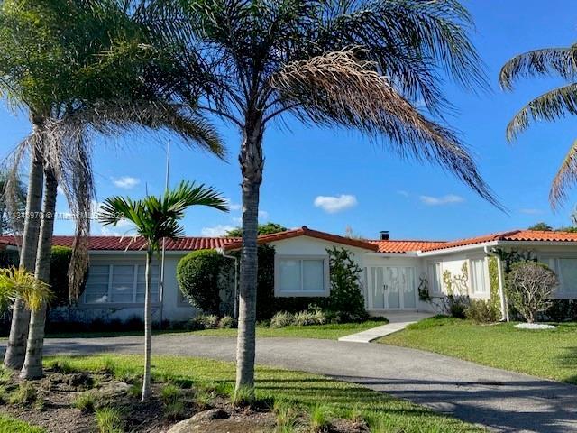 Primary Photo - 9940 SW 58th St