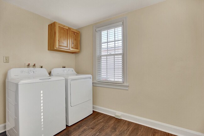 Laundry Room - 144 Church Ave