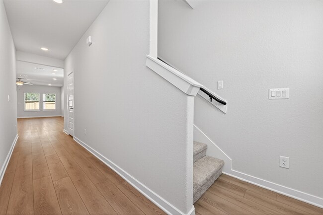 Foto del edificio - 8514 Blueberry Ash St