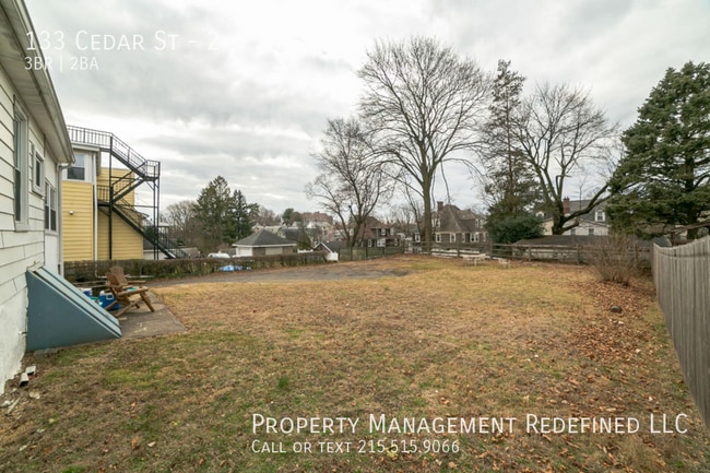 Building Photo - 133 Cedar St