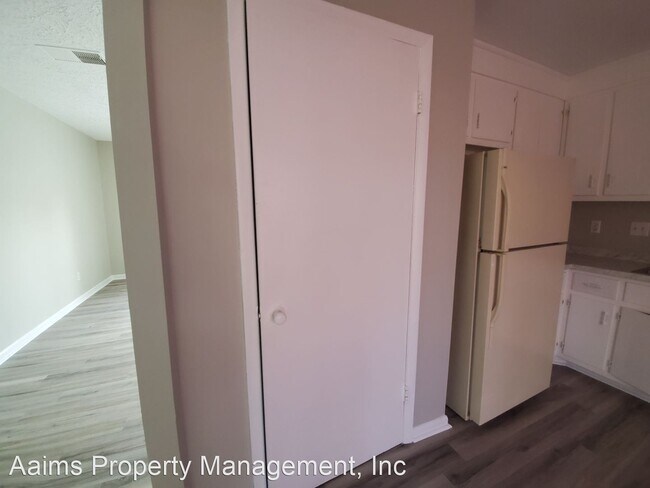 Building Photo - 3 br, 2 bath House - 3860 Oak Haven Road