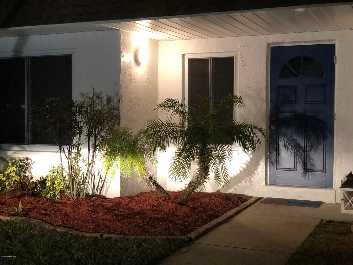 Foto principal - 303 Woodland Ave