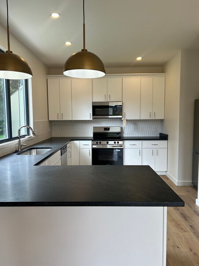 Foto del edificio - Beautiful New Build 3 Bed, 2.5 Bath, Home in Hixson!
