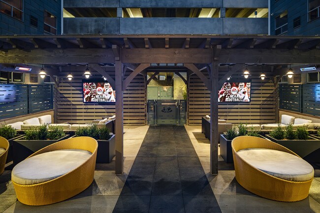 Photo - Skyvue MI Apartments