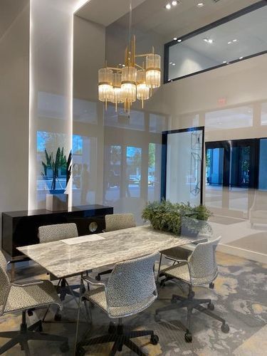 Foto del edificio - 400 N Andrews Ave