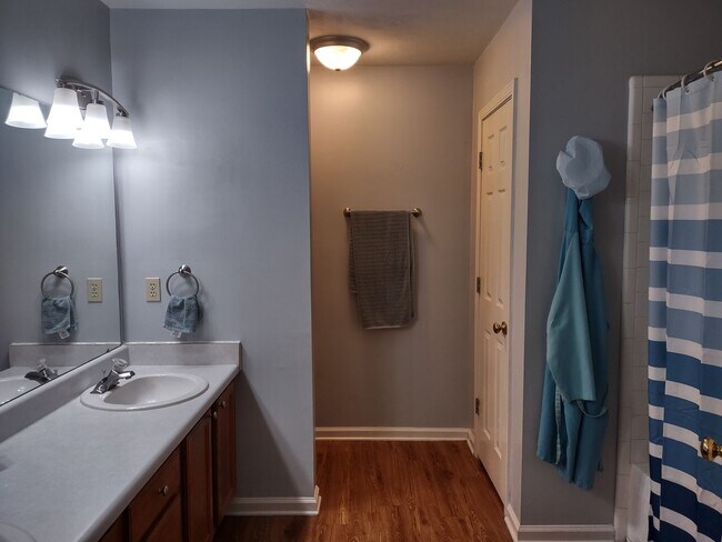 Building Photo - 7345 Hollis St