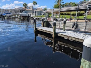 Building Photo - 15493 Admiralty Cir