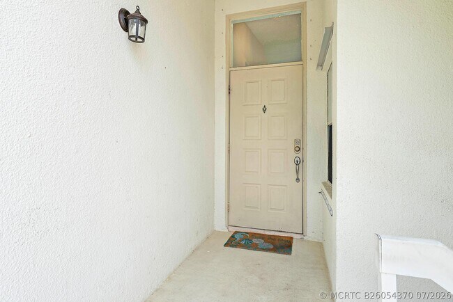 Foto del edificio - 216 Cypress Point Dr