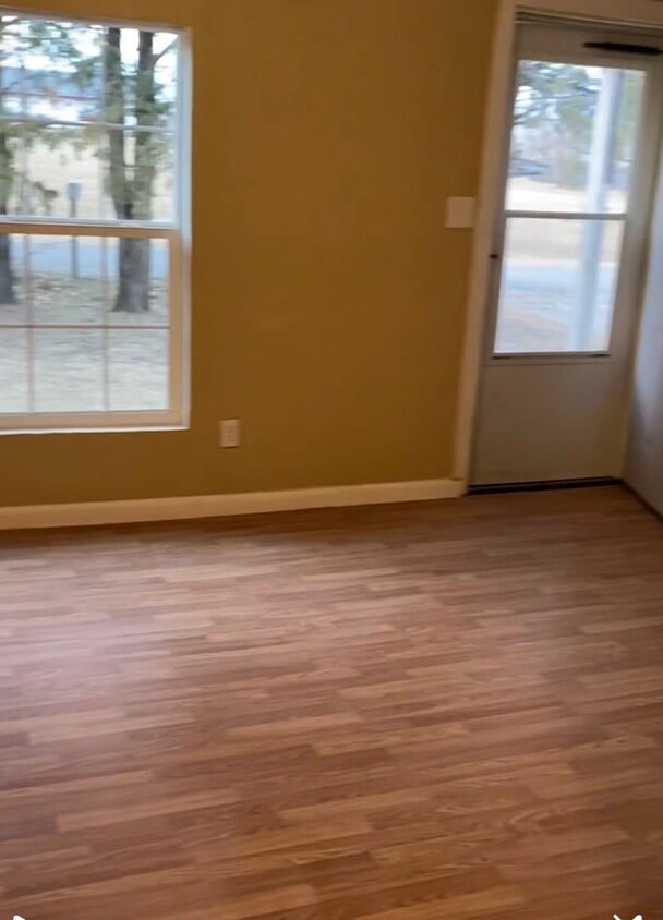 Foto principal - 12704 NE 40th St