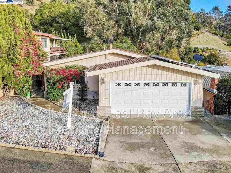 Foto principal - 1740 Ganges Ave