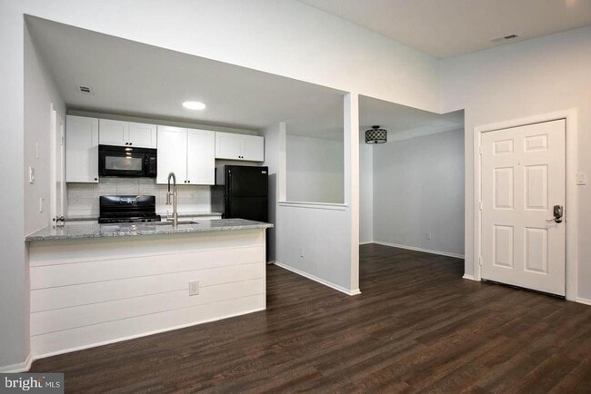 Foto del edificio - 428 Durham Ct