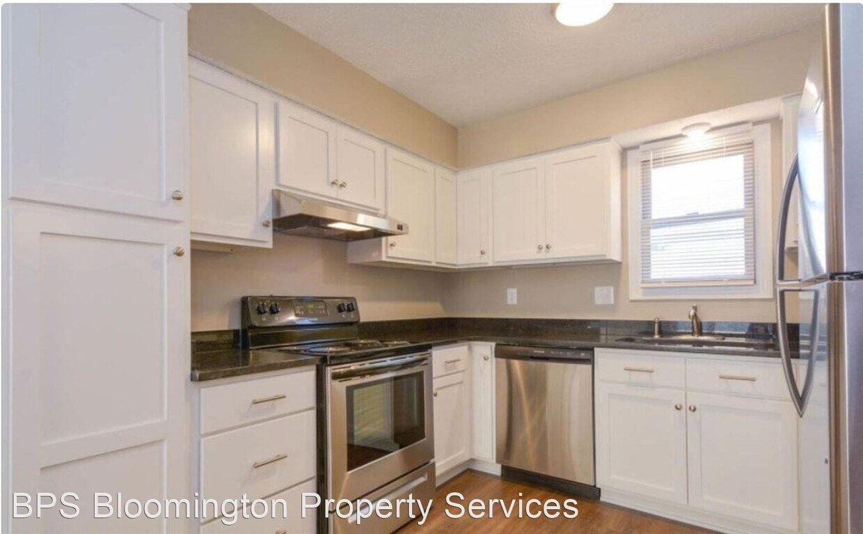 Primary Photo - 2 br, 2.5 bath House - 1738 N Lincoln St
