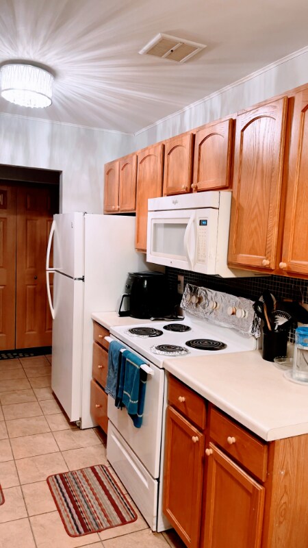 Building Photo - 7413 Brookdale Dr