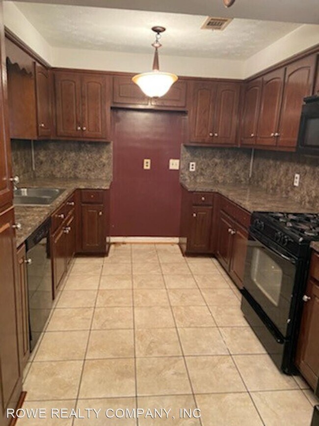 Building Photo - 3 br, 1 bath House - 2226 VICKY AVENUE