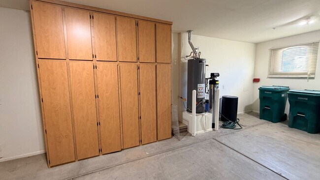 Foto del edificio - 21549 Backus Dr