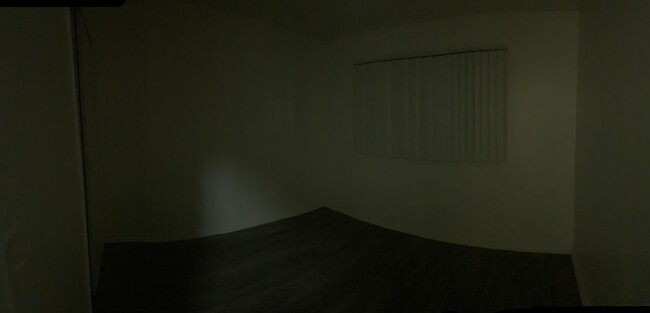 Foto del edificio - 1230 W Lambert Rd