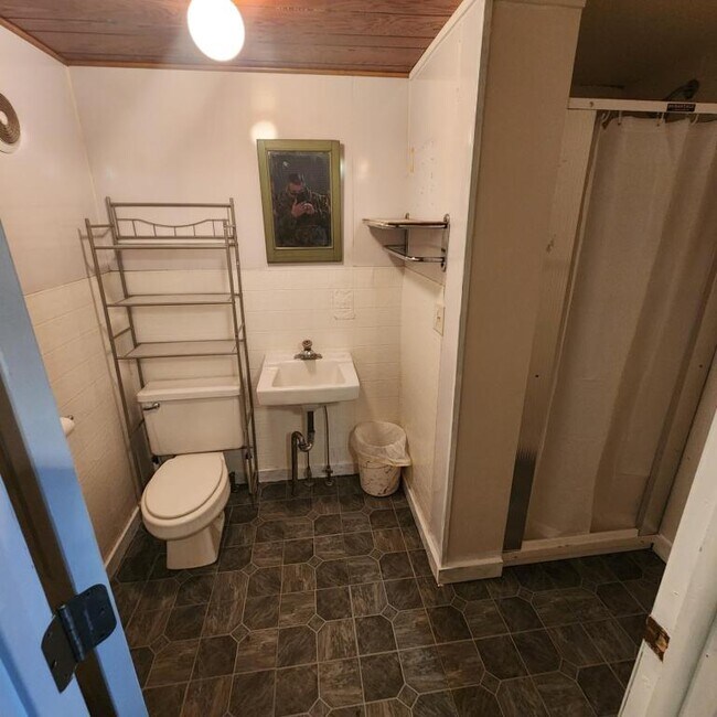 Foto del edificio - 309 W High St