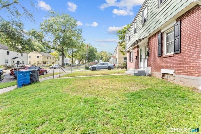Photo - 38 Baltic St Townhome