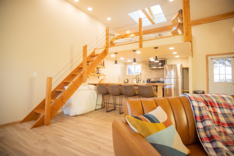 Foto principal - 5855 S View Rd