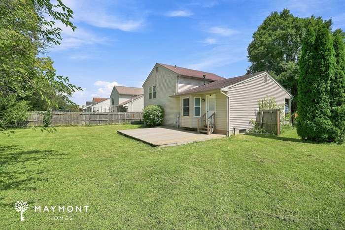 Building Photo - Charming Canal Winchester Home