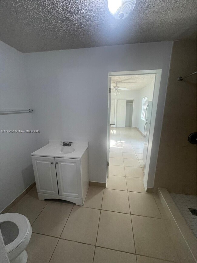 Foto del edificio - 7420 SW 31st St