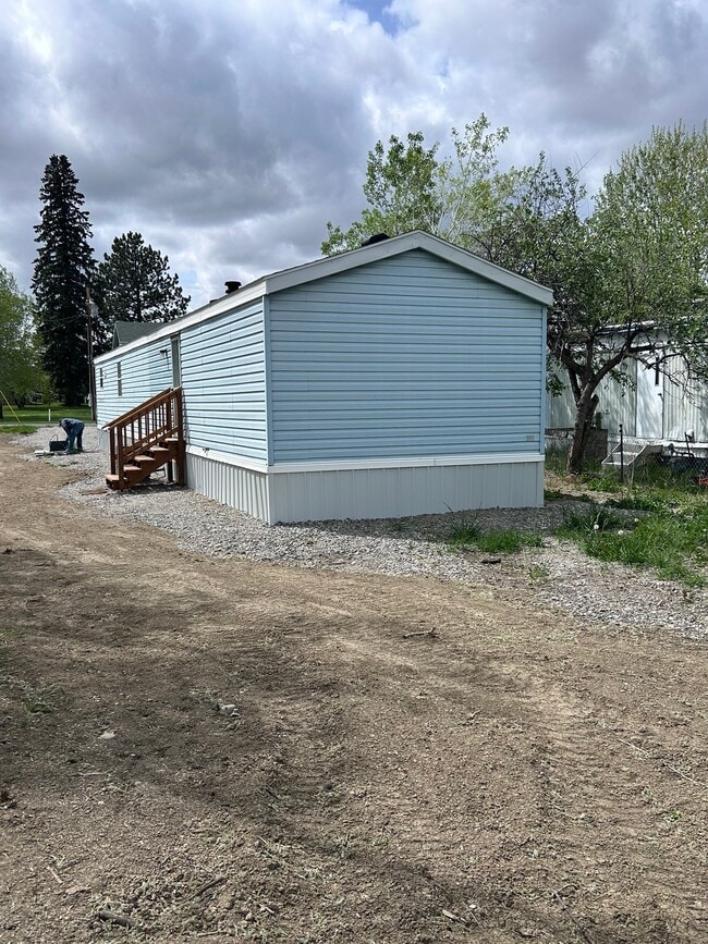 Building Photo - 113 Barry Ave