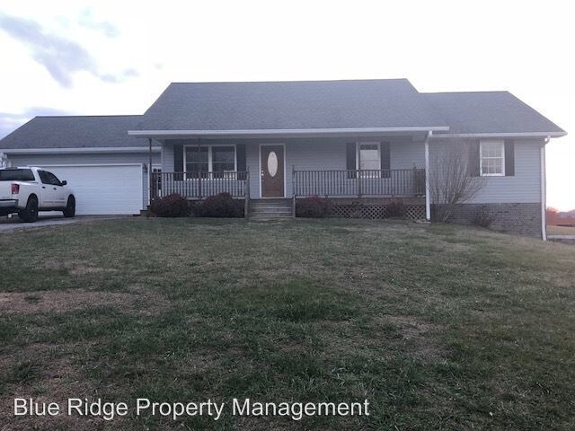 Foto principal - 121 Scott Rd