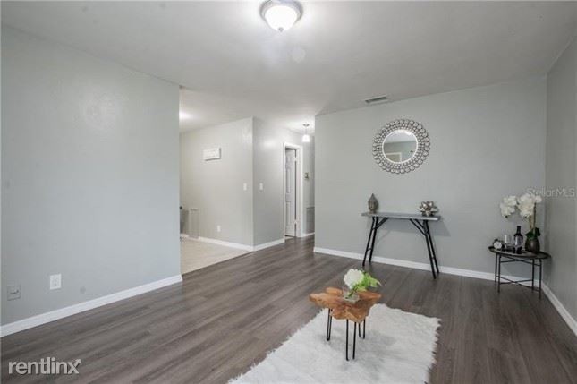 Foto del edificio - 2 br, 1 bath House - 2534 29th St N