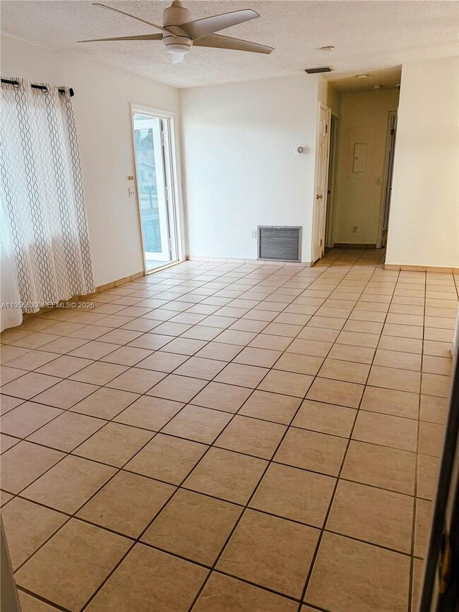 Foto del edificio - 2591 NW 87th Ln