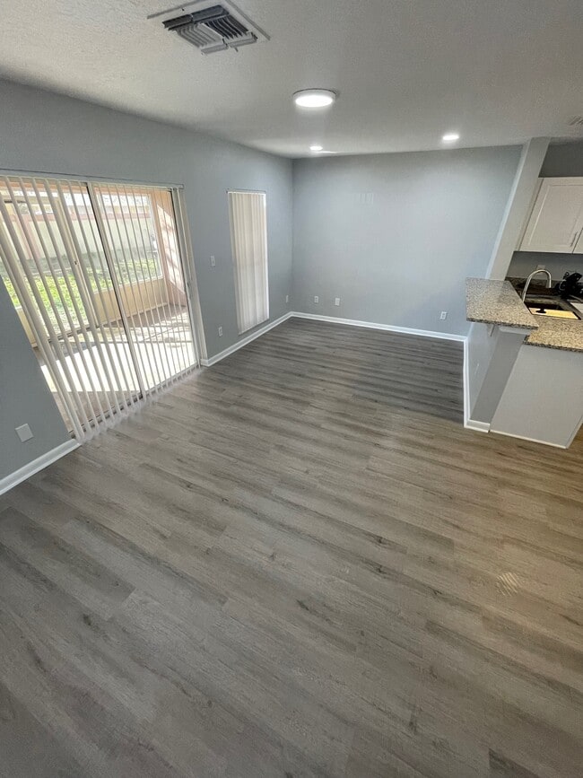 Foto del edificio - 11112 Essex Ridge Ct