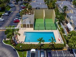 Foto del edificio - 4590 SW 68th Ct Cir