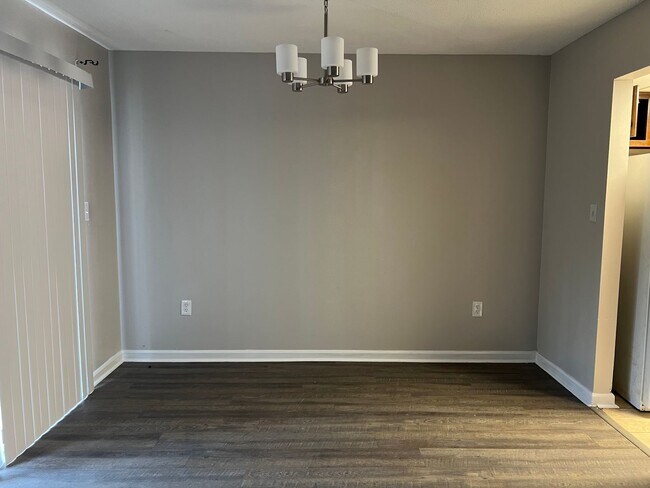 Foto del edificio - Townhome for rent Montgomery