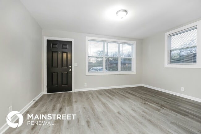 Building Photo - 768 Rowan Dr