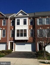 Building Photo - 7553 Grey Goose Way