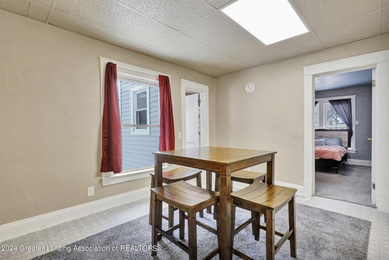 Foto principal - 1107 Hickory St