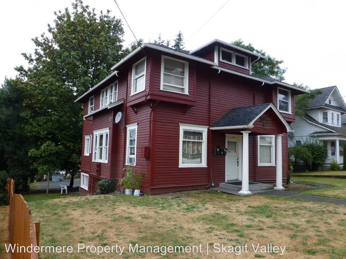 Primary Photo - 307 N 4th St