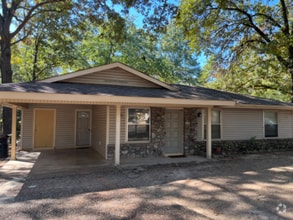 Building Photo - 10 Northhaven Pl