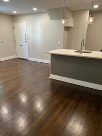 286 S Center St