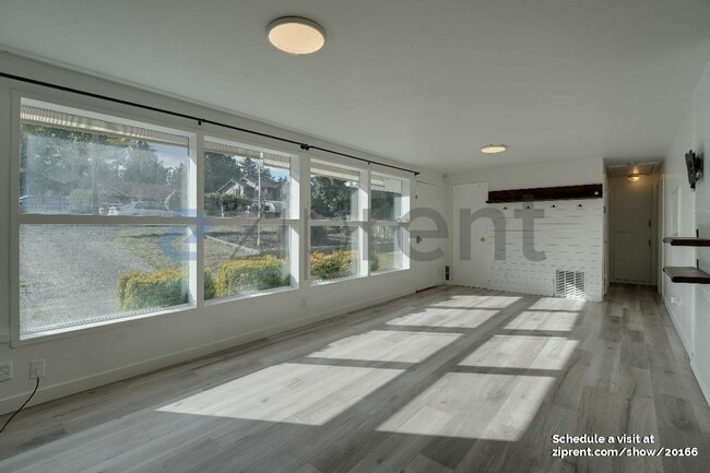 Building Photo - 23407 Hedlund Ave