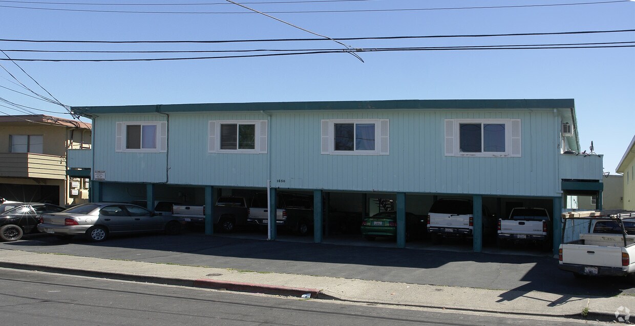 Primary Photo - 1630 Frisbie Ct