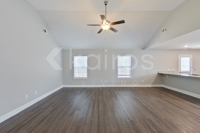 Foto del edificio - 110 Western Red Cedar Dr