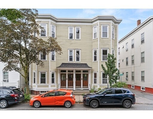 Primary Photo - 295 Cardinal Medeiros Ave
