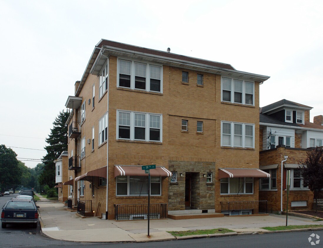 Primary Photo - 949-951 N 19th St